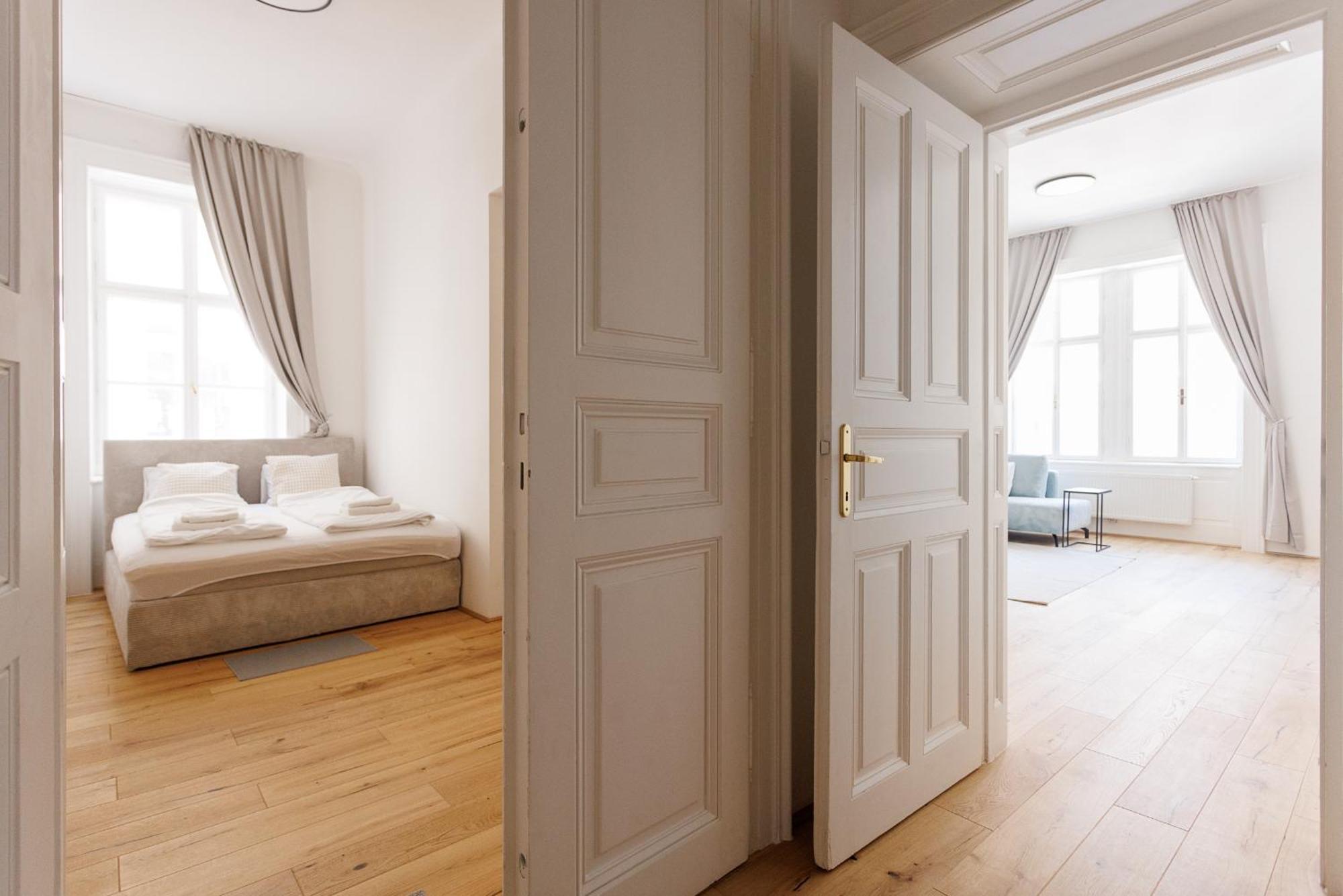 4Ty3 Apartments - Stadtpark City Apartment Is Calling Bécs Kültér fotó