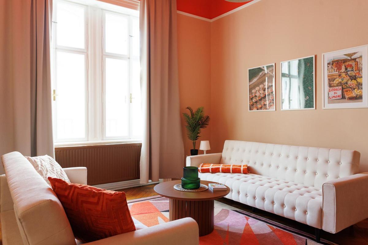 4Ty3 Apartments - Stadtpark City Apartment Is Calling Bécs Kültér fotó
